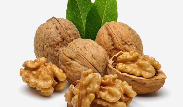 benefits of walnuts and valuable nutritional